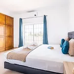 Villa Bahia - Moradia Com Piscina De Agua Salgada Em Albufeira