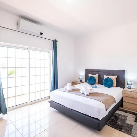 Bahia - Moradia Com Piscina De Agua Salgada Em Villa Albufeira