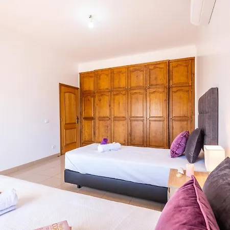 וילה Bahia By Algarve Vacation אלבופיירה