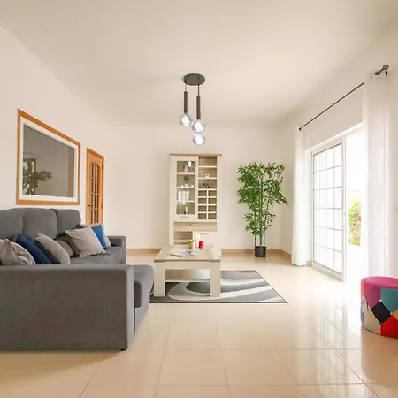 Villa Bahia - Moradia Com Piscina De Agua Salgada Em Albufeira