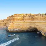 Bahia - Moradia Com Piscina De Agua Salgada Em *